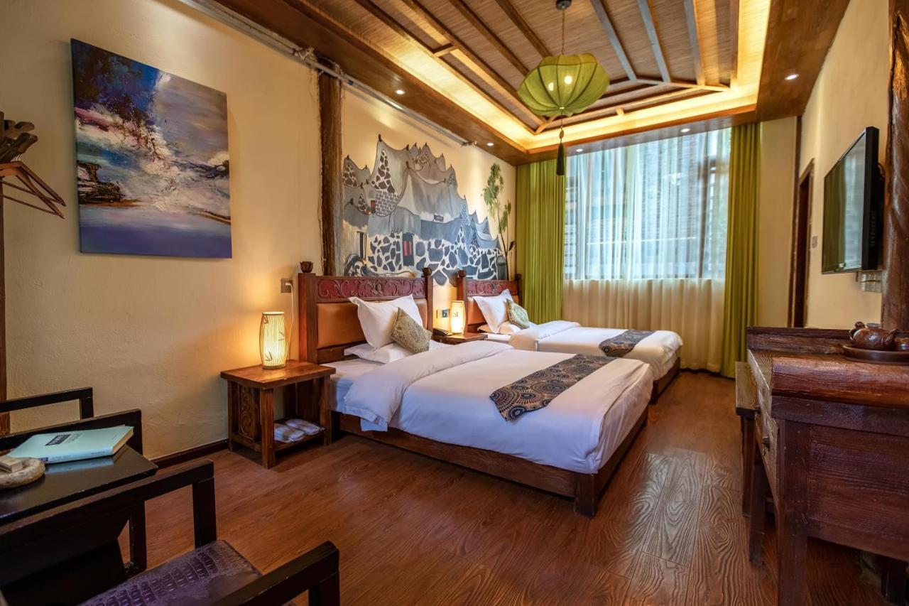 The Ritz-Man Boutique Inn Lijiang ลี่เจียง ภายนอก รูปภาพ