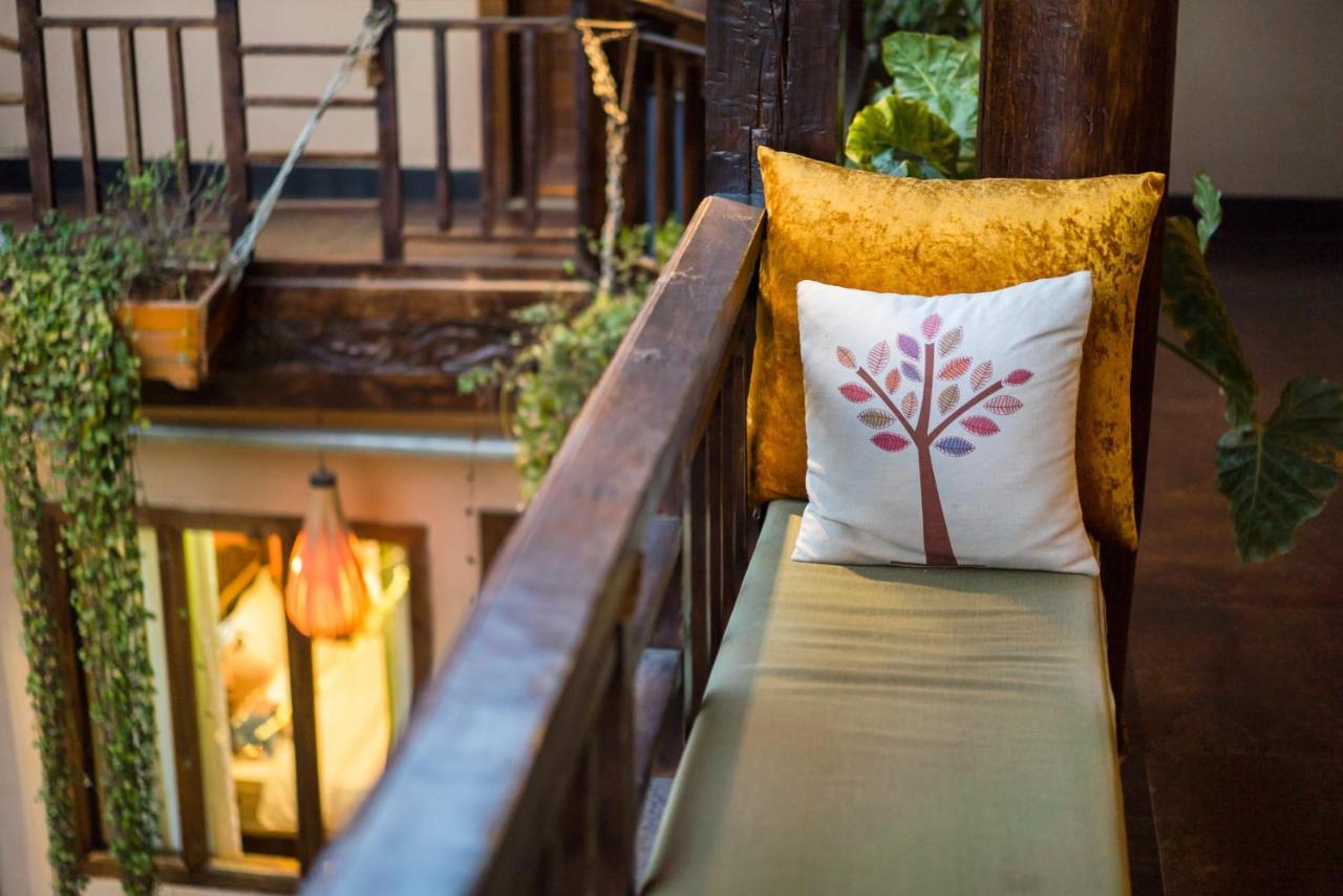 The Ritz-Man Boutique Inn Lijiang ลี่เจียง ภายนอก รูปภาพ