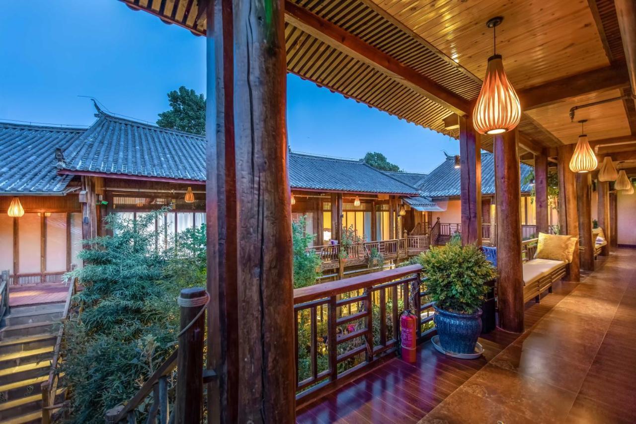 The Ritz-Man Boutique Inn Lijiang ลี่เจียง ภายนอก รูปภาพ