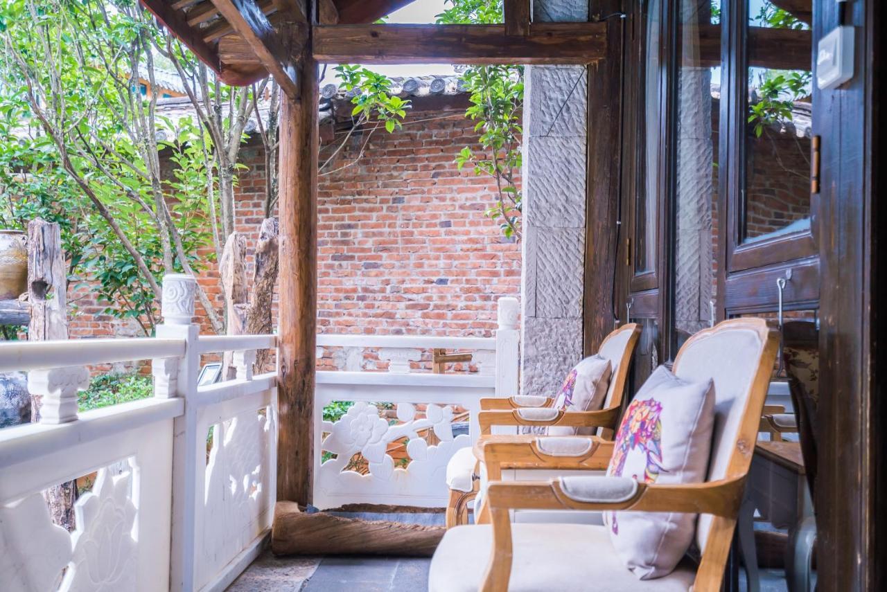 The Ritz-Man Boutique Inn Lijiang ลี่เจียง ภายนอก รูปภาพ